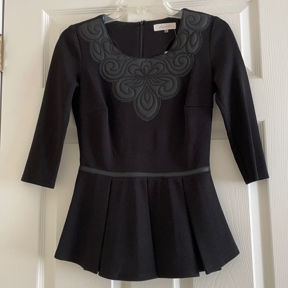 Sugarlips brand new black peplum top